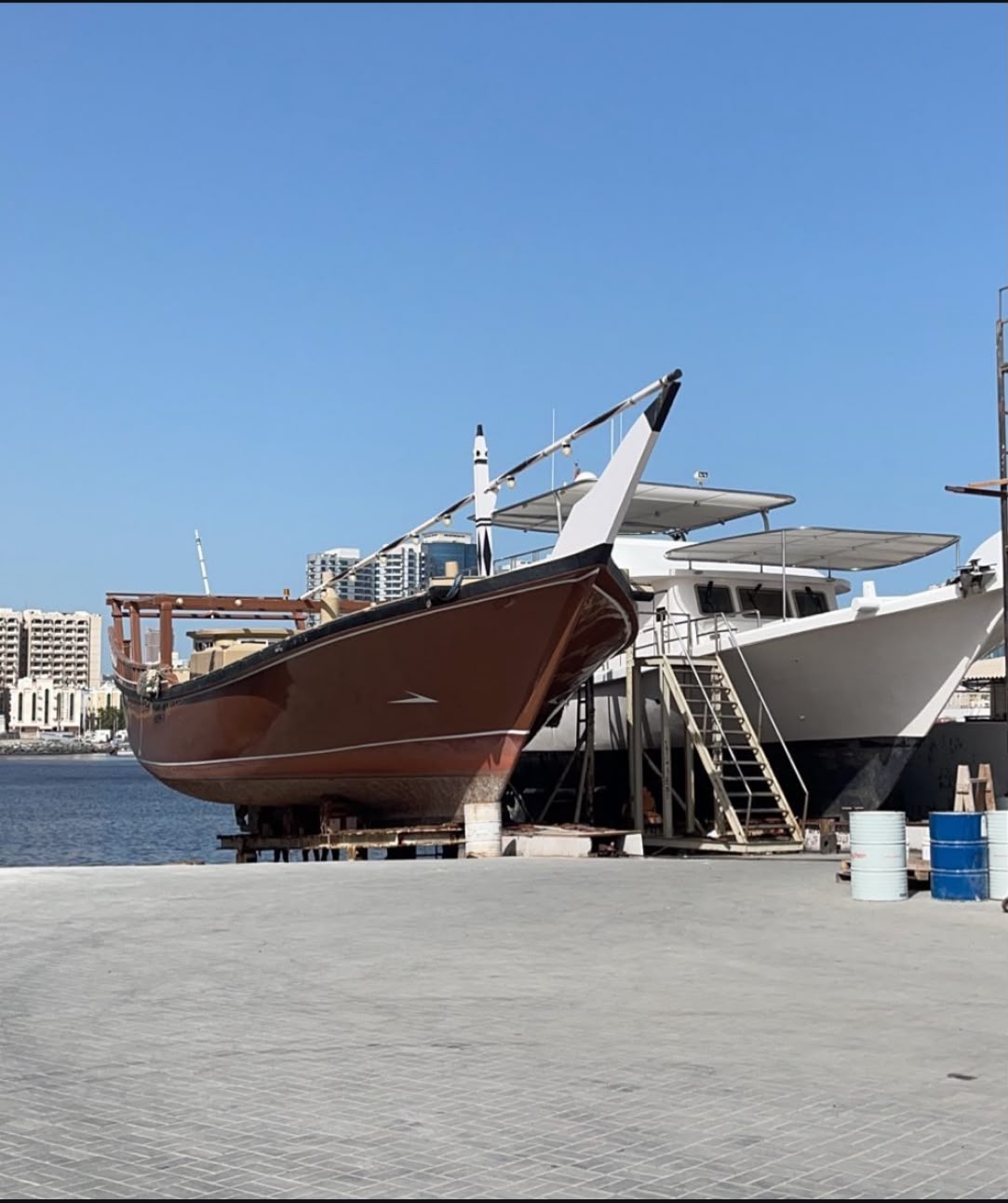 AL BOOM Marine maintenance shipyard